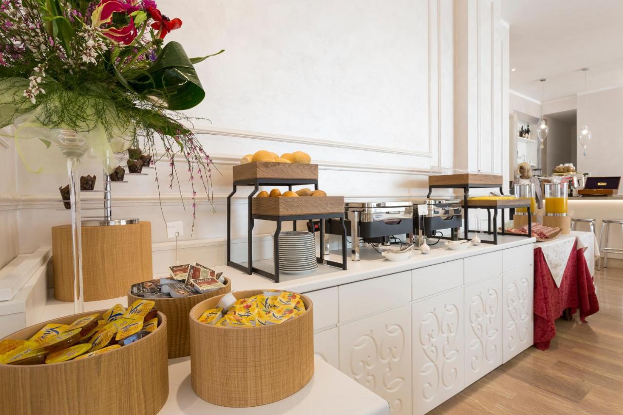 Amsterdam Suite Hotel & Spa リミニ エクステリア 写真