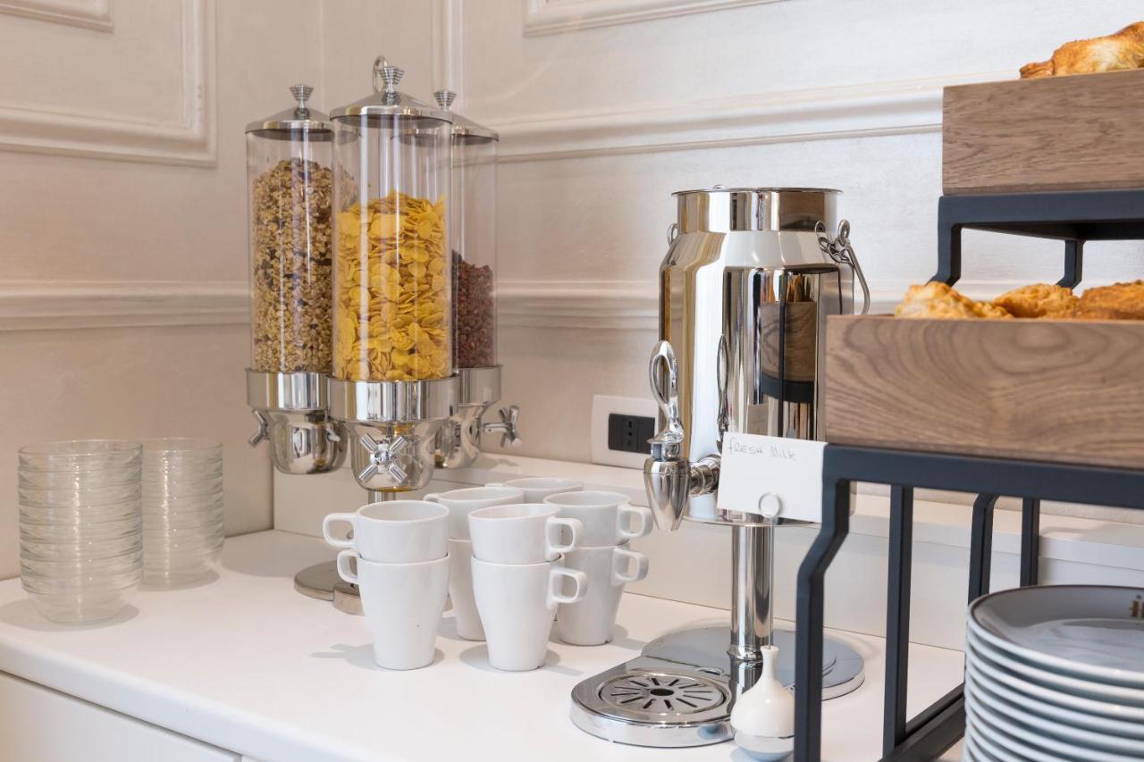Amsterdam Suite Hotel & Spa リミニ エクステリア 写真