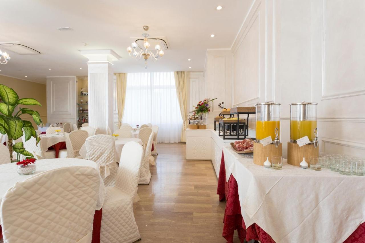 Amsterdam Suite Hotel & Spa リミニ エクステリア 写真