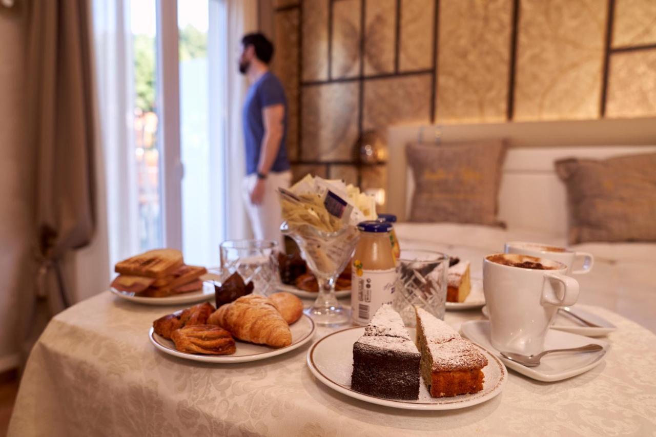 Amsterdam Suite Hotel & Spa リミニ エクステリア 写真